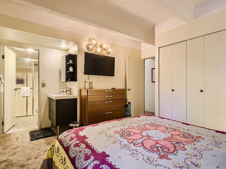 222 Creekside Dr #204A — Photo 12