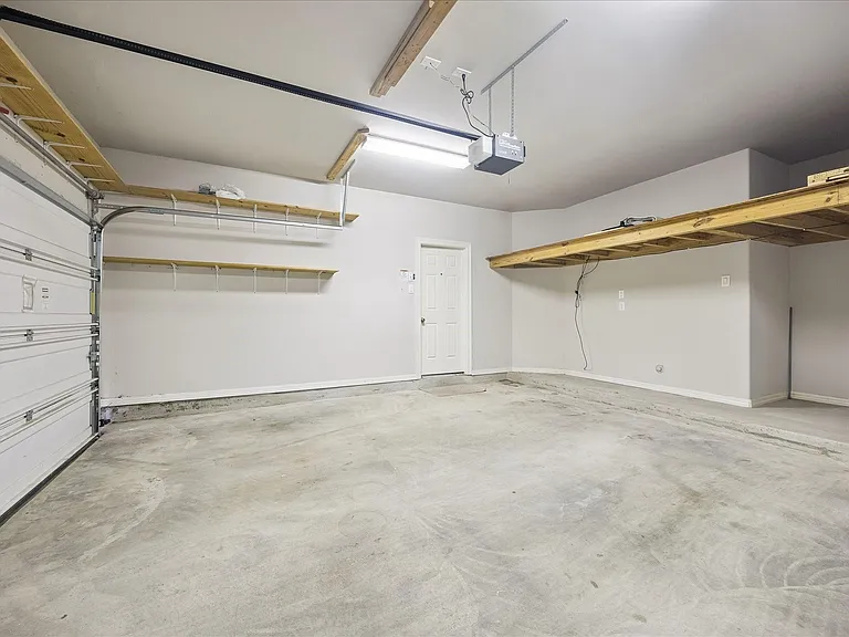 3002 Soutine St — Photo 15