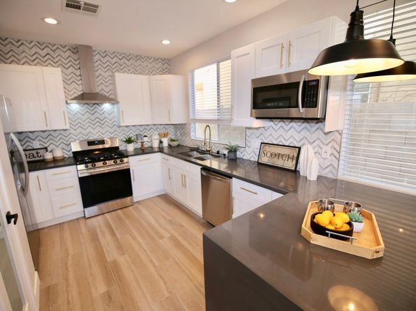 1838 Thunder Mountain Dr, Henderson, NV 89012