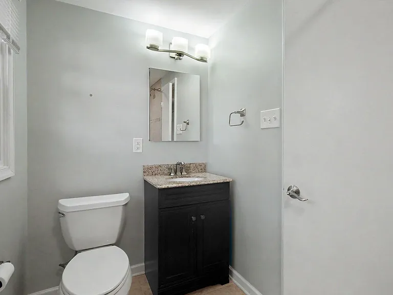 12636 Heming Ln — Photo 23