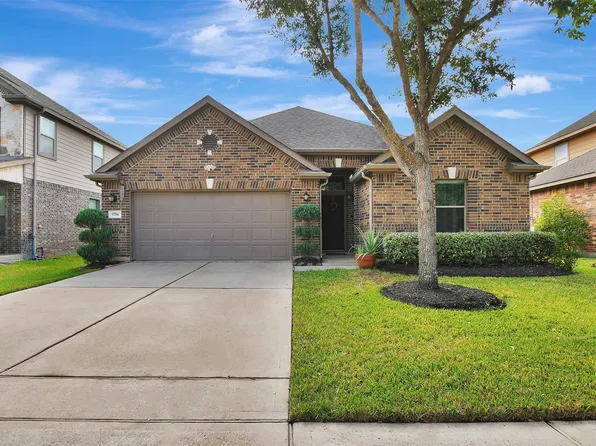 9706 Lockhart Reach Ln, Humble, TX 77396