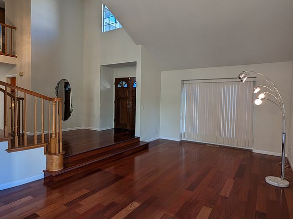 2nd image of 1054 Caggiano Dr