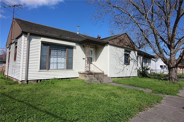 1st image of 2303 Filmore Ave