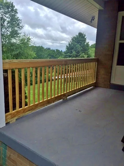 36 Mayflower Dr photo 1