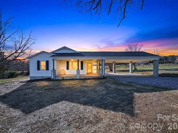 3rd image of 4141 Laney Rd