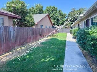 1202 Myrtle Ave #1210, Long Beach, CA 90813