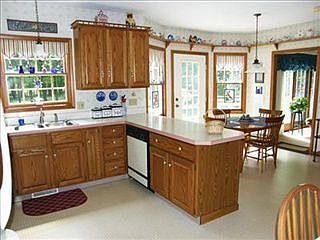 4th image of 2222 Ashbrook Dr