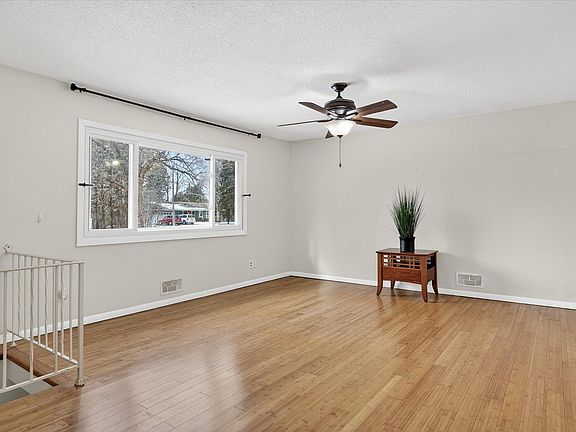 3rd image of 4600 Boone Ave N