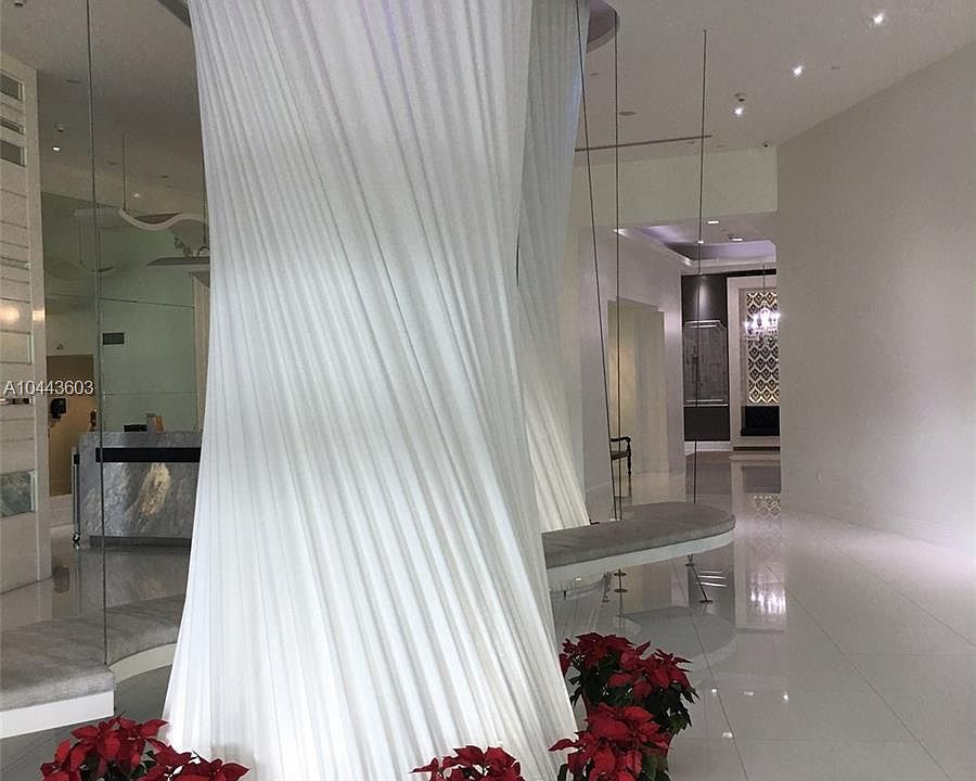 1st image of 350 S Miami Ave #22