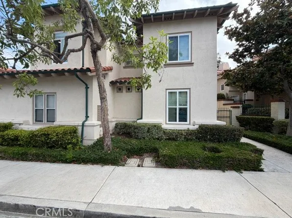 2517 Tequestra, Tustin, CA 92782