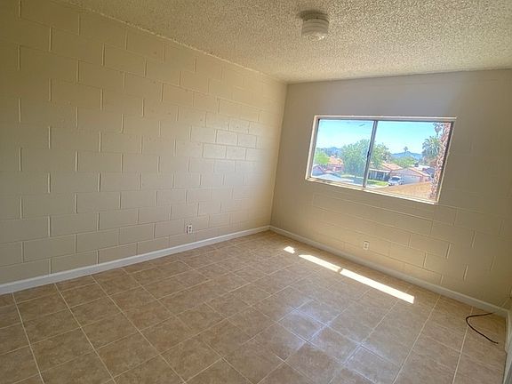 4th image of 3061 Karen Ave #11