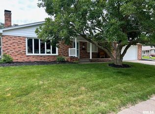 3405 43rd St, Moline, IL 61265