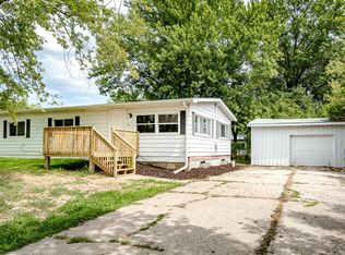 6900 N Highway Vv, Columbia, MO 65202