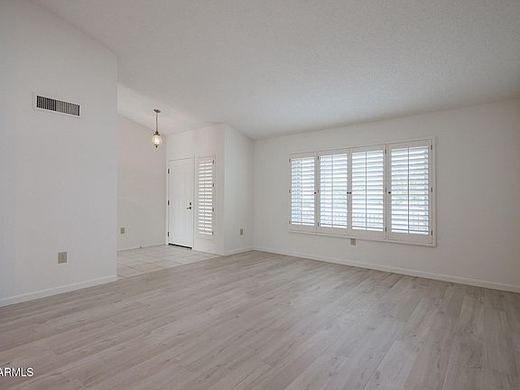 2nd image of 14115 W GABLE HILL Drive