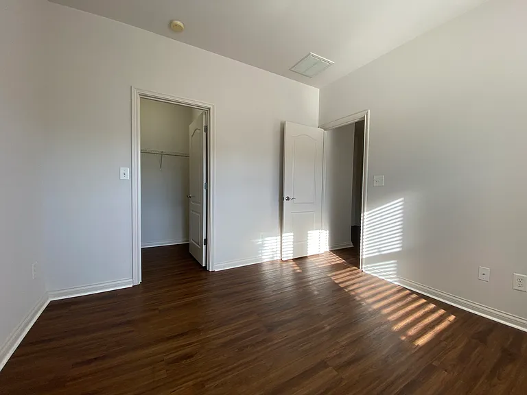 192 Abbey Rd — Photo 12