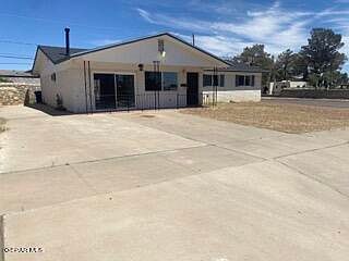 1st image of 4725 Harcourt Dr