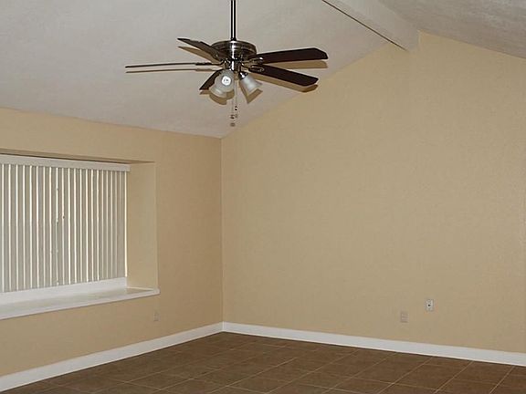 5th image of 5335 Bulen Ave