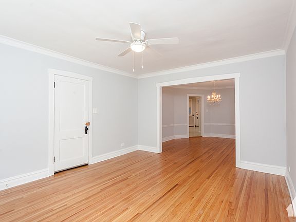 3rd image of 4648 W Wrightwood Ave #1