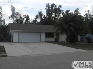 8336 Pittsburgh Blvd, Fort Myers, FL 33967