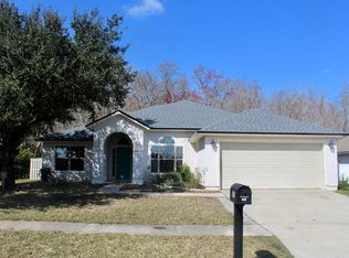 6315 Lake Plantation Dr, Jacksonville, FL 32244