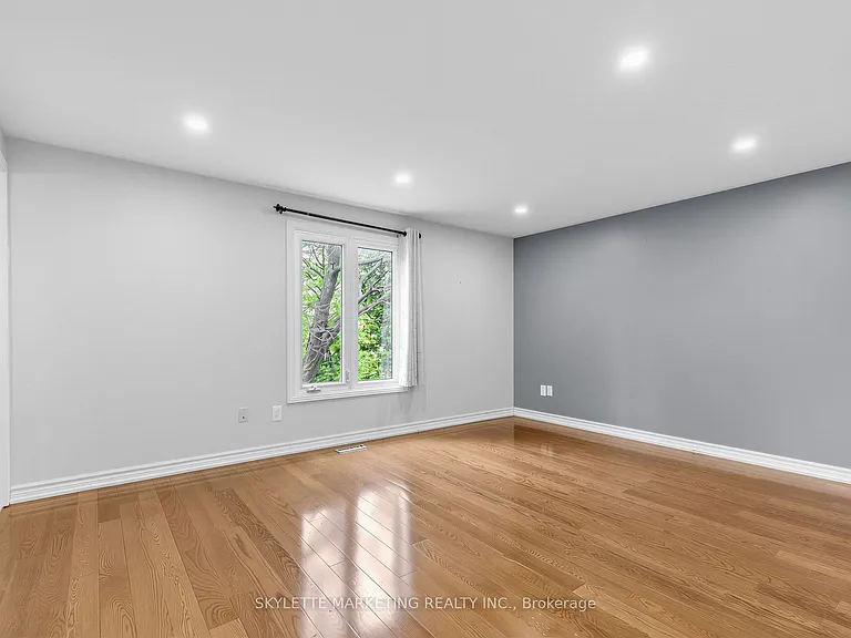 23 Willowbrook Rd — Photo 31