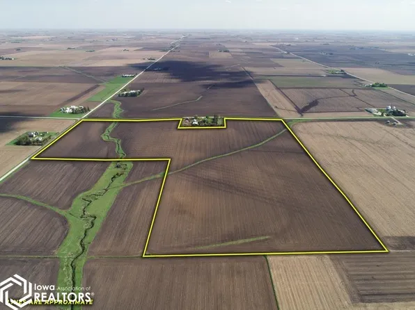 20699 Ridge Ave, Parkersburg, IA 50665