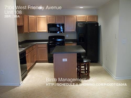 2nd image of 7104-108 W Friendly Ave