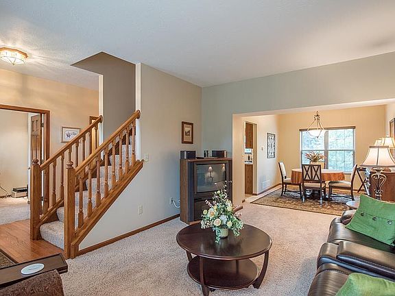 4th image of 3742 Dayspring Dr