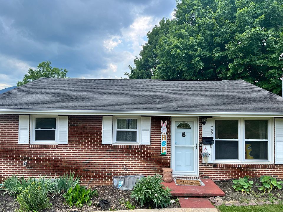 1st image of 733 Georgia St