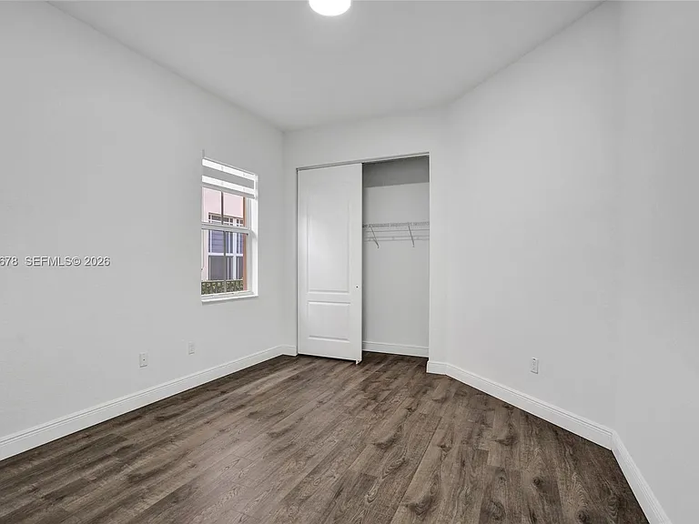 10340 Lake Vista Ct — Photo 90