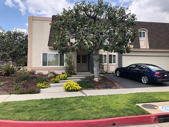 2nd image of 1001 N Altadena Dr #1