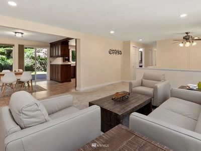 26307 NE 17th St, Sammamish, WA, 98053