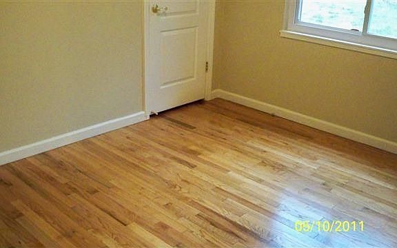 5th image of 3306 W Euclid Ave