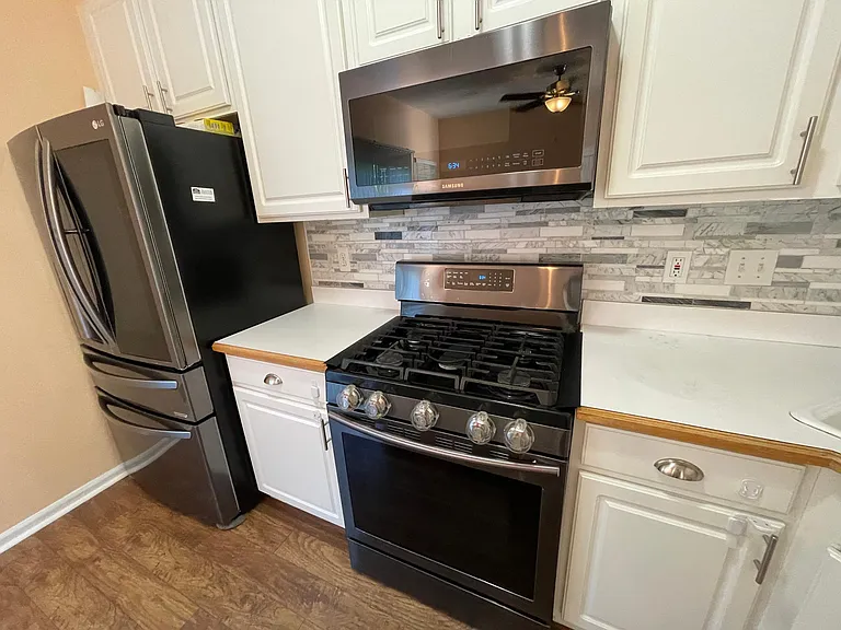 701 Cherry Orchard Rd — Photo 11