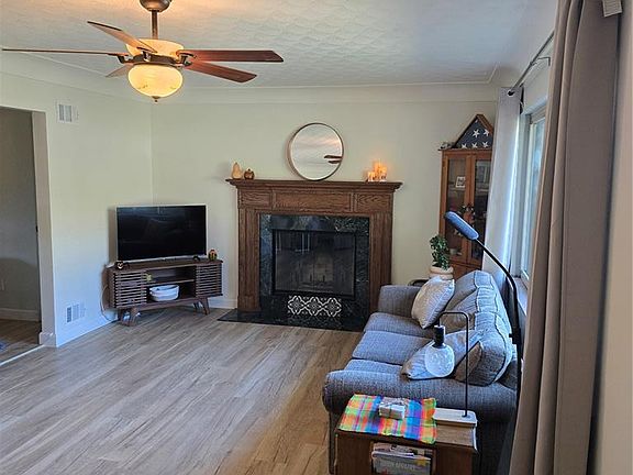 3rd image of 2288 Gary Ave