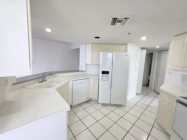 5051 N Highway A1A #7-6 — Photo 9