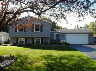 123 Long Park Dr, Rochester, NY 14612