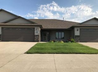 3403 Baltus Ln, Bismarck, ND 58501