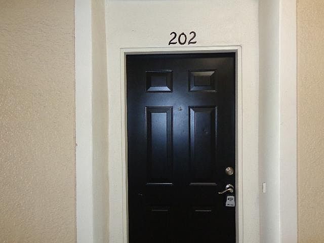 1st image of 6434 Cava Alta Dr Unit 202