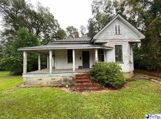 209 W Marion St, Mullins, SC 29574