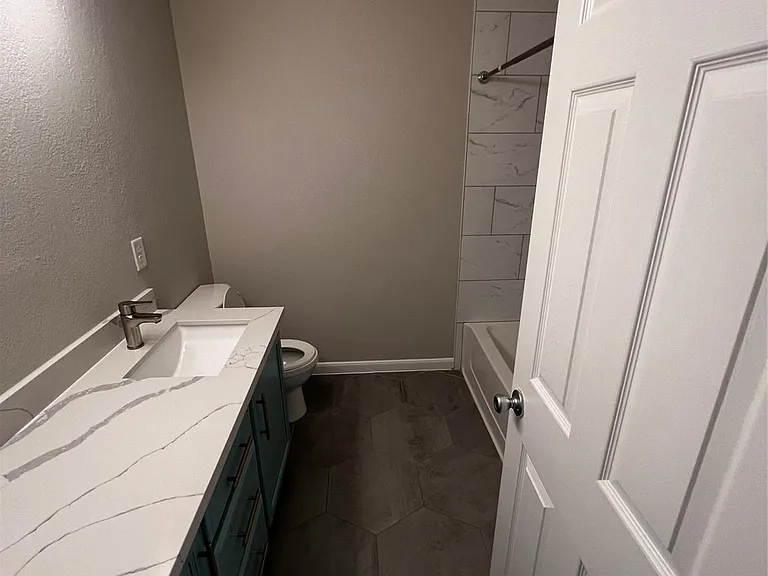 6702 Path Way Ct — Photo 22