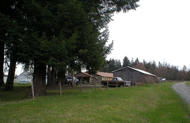 1st image of 8713 234th Ave E