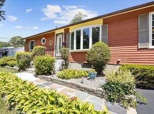 83 Brookside Rd, Rockland, MA 02370