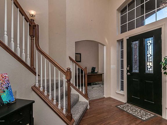 2nd image of 7813 Oakview Dr