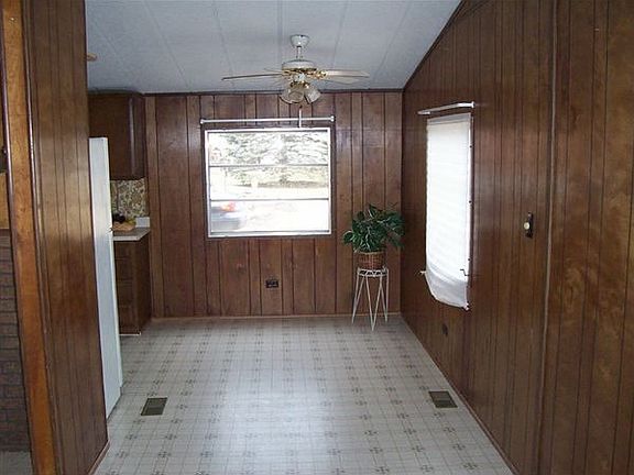 kitchen - eat in area - white floor