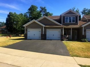 1 Casabella Dr, Fredonia, NY 14063