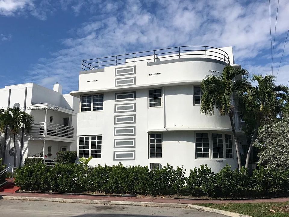 1st image of 2460 Flamingo Dr #4