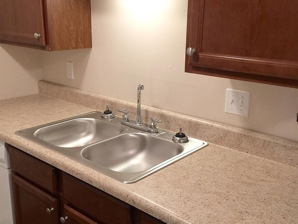 2nd image of 2700 W Forrest Hill Ave APT 01