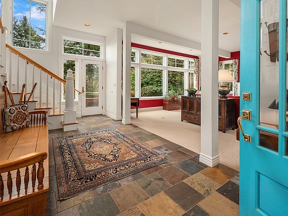 5th image of 24663 Vashon Highway SW