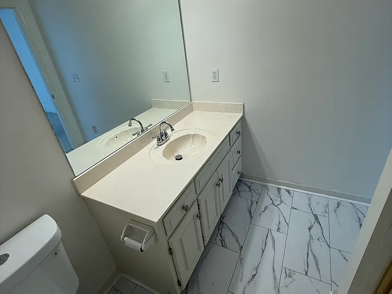 14003 Goodman St — Photo 11